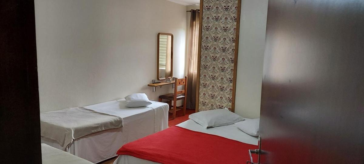 Hotel Pousada Icarai Poços de Caldas Exteriör bild