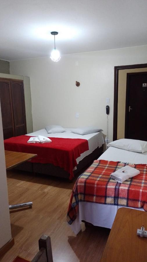 Hotel Pousada Icarai Poços de Caldas Exteriör bild