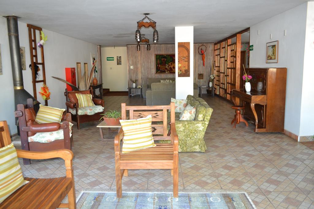 Hotel Pousada Icarai Poços de Caldas Exteriör bild